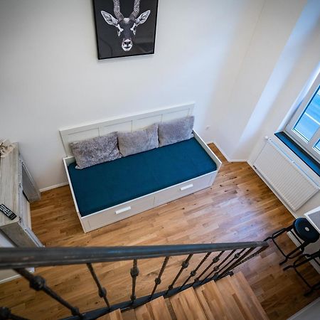 Rhino Studios Ljubljana Bagian luar foto
